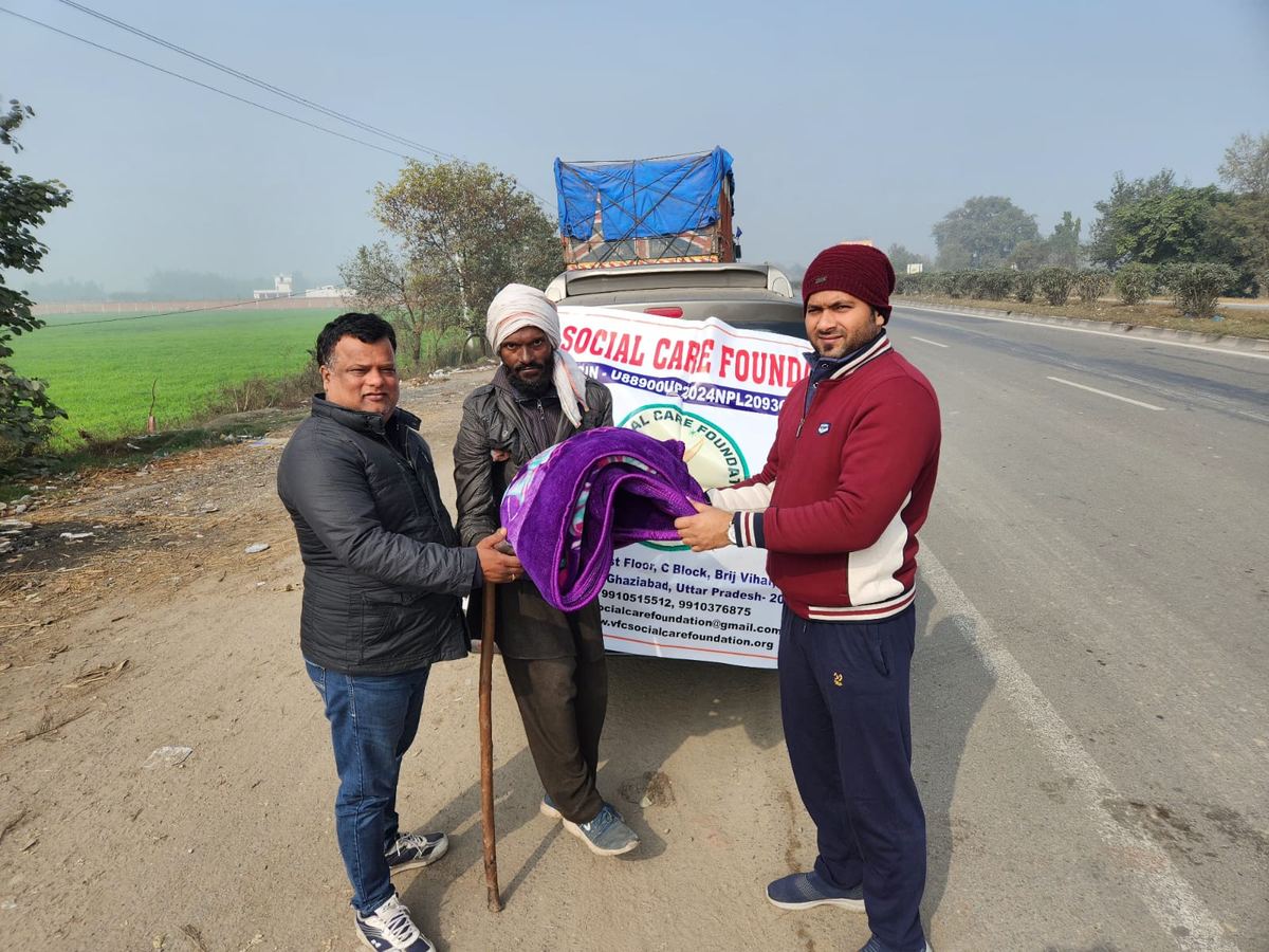 Blanket handover by VFC Social Care Foundation